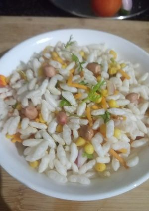 A picture of Jhal Muri.