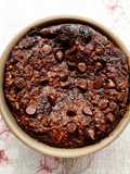 Baked oatmeal con cuore di cioccolato e nocciole