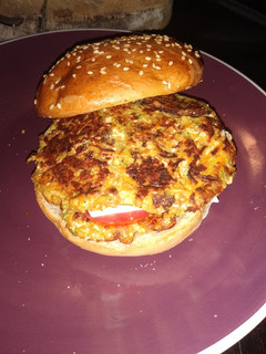 Una foto de Hamburguesa de vegetales BJ