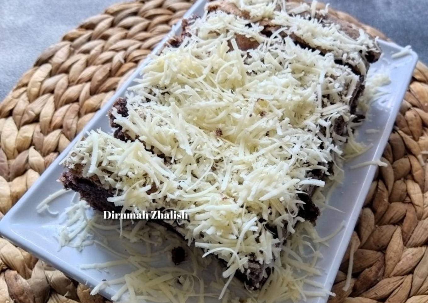 Bolu Panggang Ketan Hitam Keju