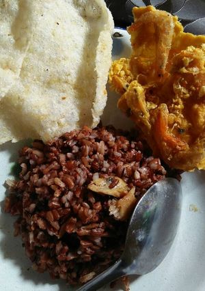Foto resep Nasi Merah Ikan Asin (Menu Diet)