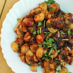 A picture of Chilli garlic mushrooms.