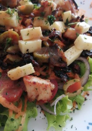 Una foto de Ensalada de pechuga de pollo