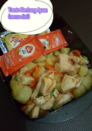 Foto resep Tumis Kentang Ayam