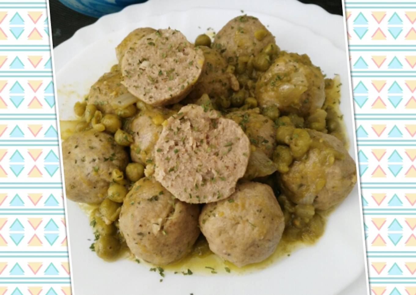 Albóndigas de pescado en salsa verde