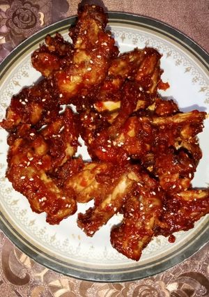 A picture of Korean Style Spicy Chicken Wings.