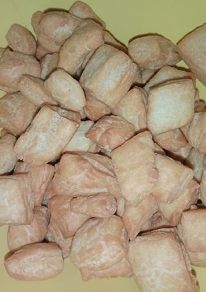A picture of Chin chin.