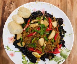 Resep Populer Soun Goreng Kecap Pedas Praktis Enak
