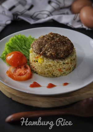 Foto resep Hamburg Rice - Nasi goreng daging burger - menu sarapan