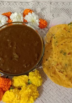 A picture of Sarso dain Saag & Makke di roti.