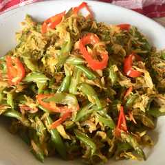 รูปของ Tumis bunga pepaya buncis teri medan