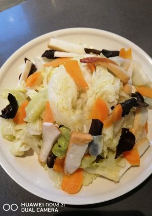 A picture of Sauteed Cabbage Mix.