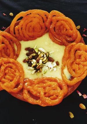 A picture of Jalebi.