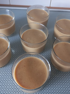 Una foto de 211. Vasitos de galletas y ciruelas