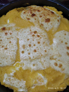 Una foto de Polenta rellena