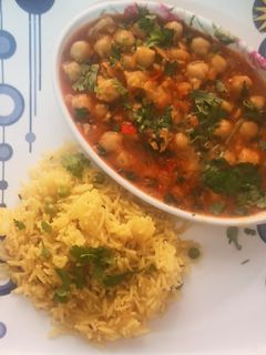 છોલે (Chhole Recipe In Gujarati) રેસીપી મુખ્ય ફોટો
