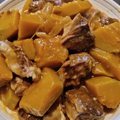 A picture of Beef Casserole with Squash.