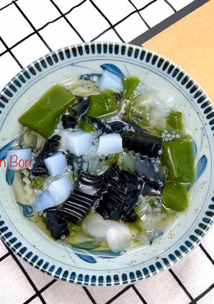 Hình của món Sương Sâm Sương Sáo Thập Cẩm.