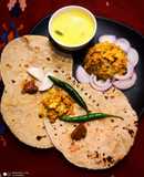 Maharashtrian Lunch Zunka Bhakri