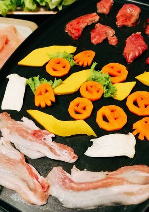 รูปของ บาร์บีคิวเนื้อ ขำๆวันฮาโลวีน กุ๊กกุ๊กกู๋~~