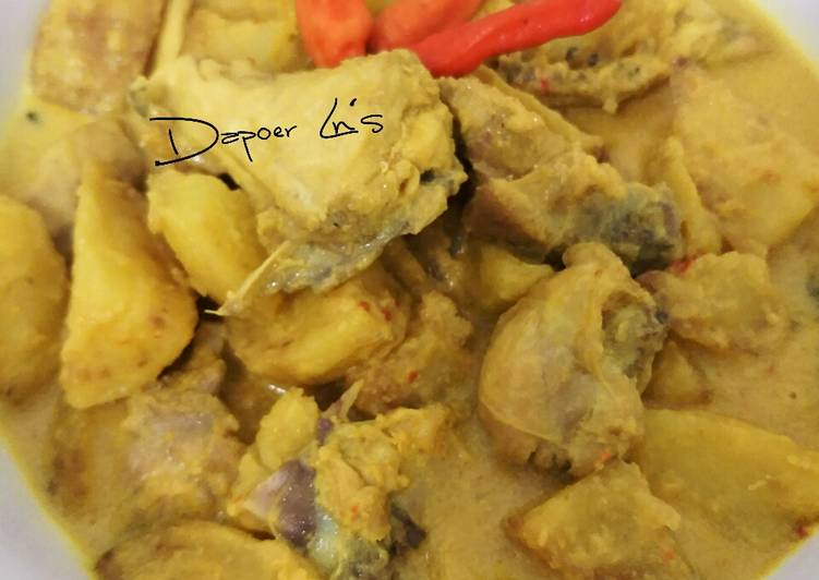 Kari Ayam Kentang