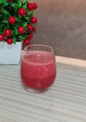 तरबूज़ का जूस(Tarbooj ka Juice recipe in hindi) रेसिपी मुख्य फोटो