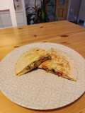 Piadinas con bacon, champiñones, verduras y queso