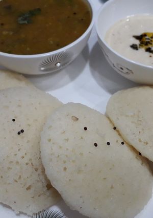 A picture of Instant rava idli.