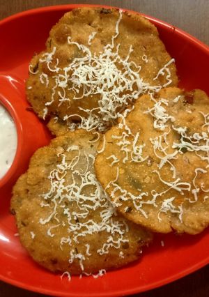 A picture of Chilli Cheese Puri.