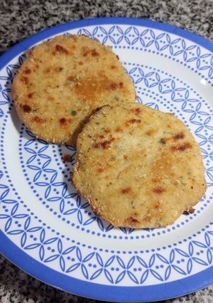Una foto de Nuggets y burger de pollo caseras