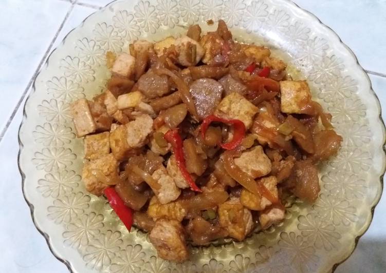 PenTa (pentol baso + tahu) kecap