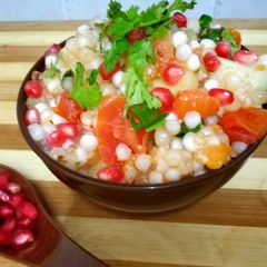 A picture of Khili khili saboodana/sago khichadi.