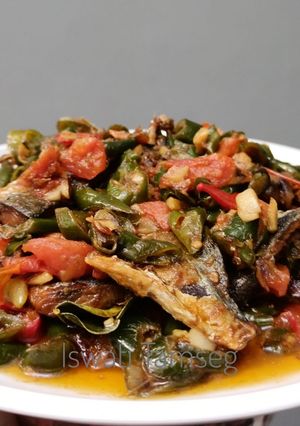 Foto resep Tumis Ikan Asin Peda Cabe Ijo