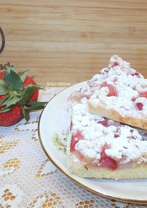 Nagyi szamócás (reszelt) lepénye recept fotója
