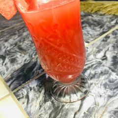 A picture of Watermelon juice.