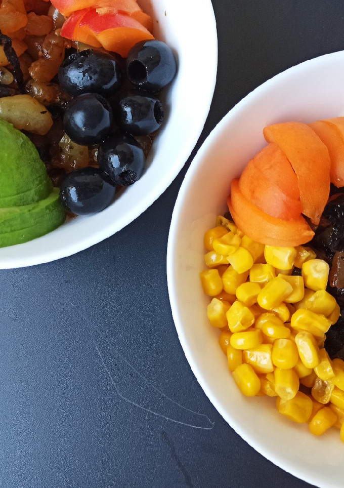 Una foto de Poke bowl. Mi versión con quinoa