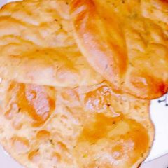 A picture of Aloo ki poryan.