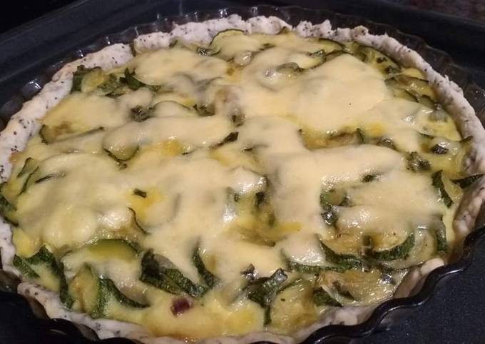 Tarta de zucchini y queso Receta de Sylvine Mac Donald- Cookpad