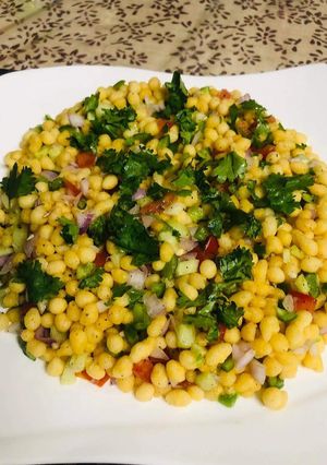 A picture of Boondi Chat.