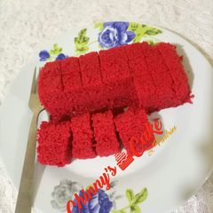 A picture of Red velvet cake.
