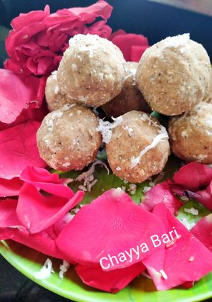 A picture of Wheatflour jaggery Laddu.