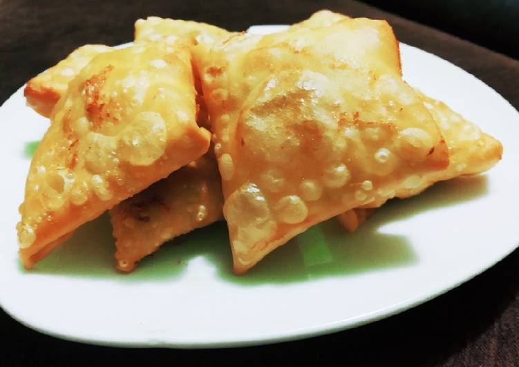 Resep Martabak Ayam Kulit Pangsit oleh Rosma BroNin - Cookpad