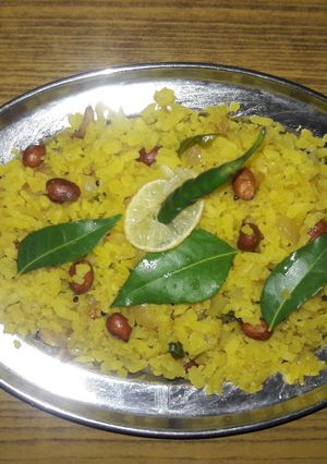 A picture of Kanda poha.