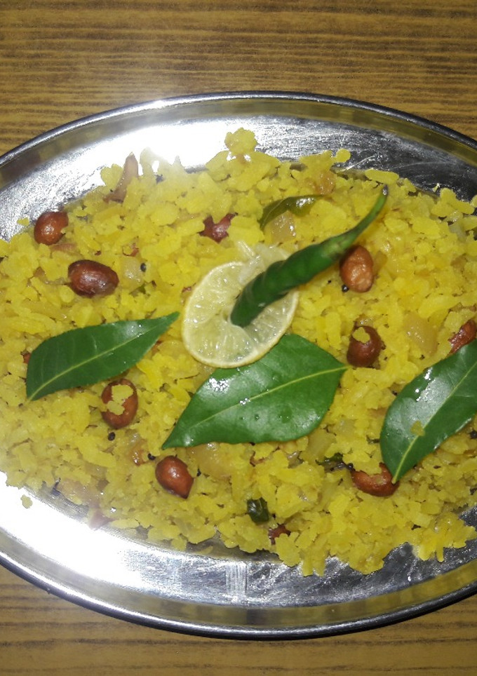 A picture of Kanda poha.