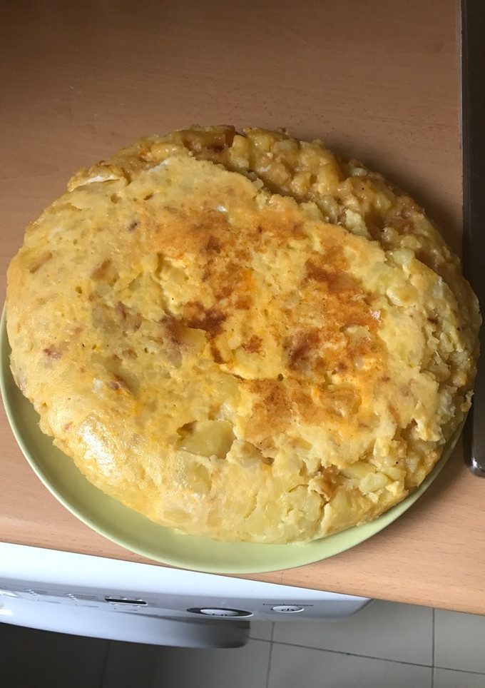Una foto de Tortilla de patatas tradicional