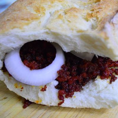 Torta de chorizo, lunch fast Receta de Arnold A. Reyes Muñoz- Cookpad