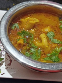 राजस्थानी दाल ढोकली(rajasthani daal dhokli recipe in hindi) रेसिपी मुख्य फोटो