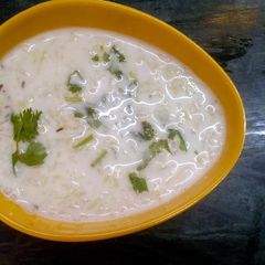 A picture of Lauki Mint Raitha.