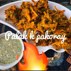 A picture of Palak ke pakore.