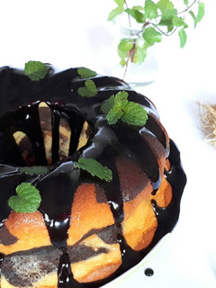 Foto resep Lemonade Marmer Cake with Chocolate Drip #beranibaking